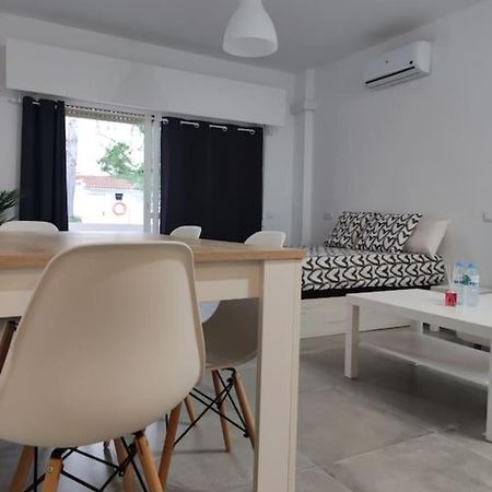 Apartamento Omega Ll Apartment Torremolinos Exterior photo