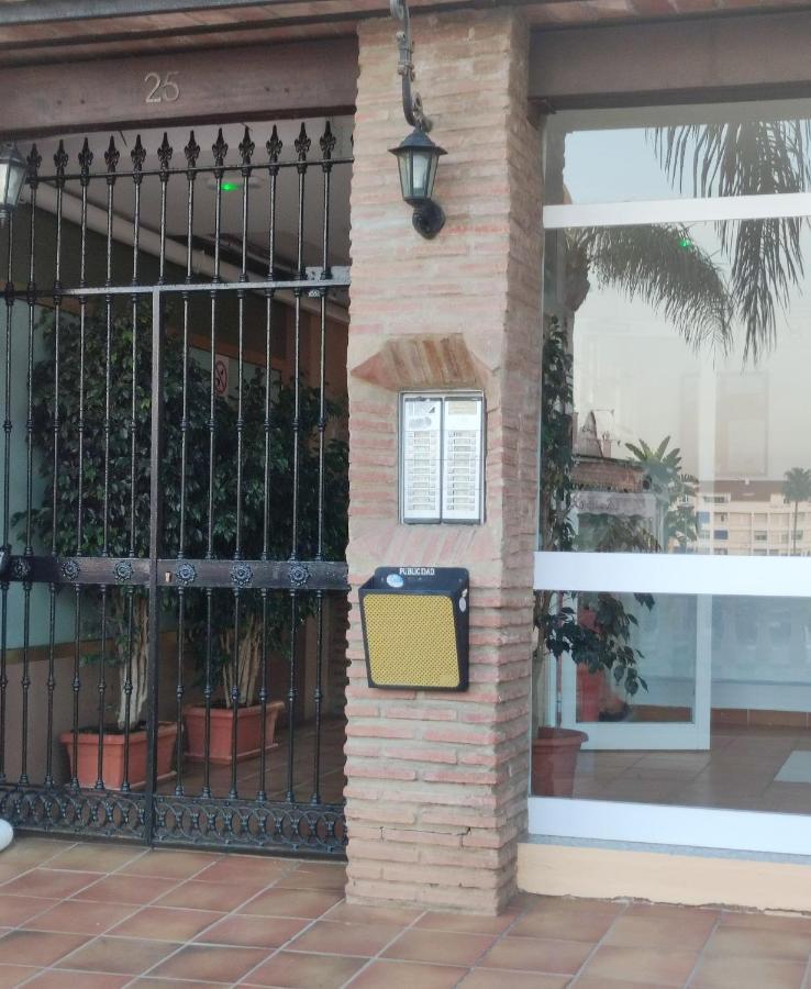 Apartamento Omega Ll Apartment Torremolinos Exterior photo
